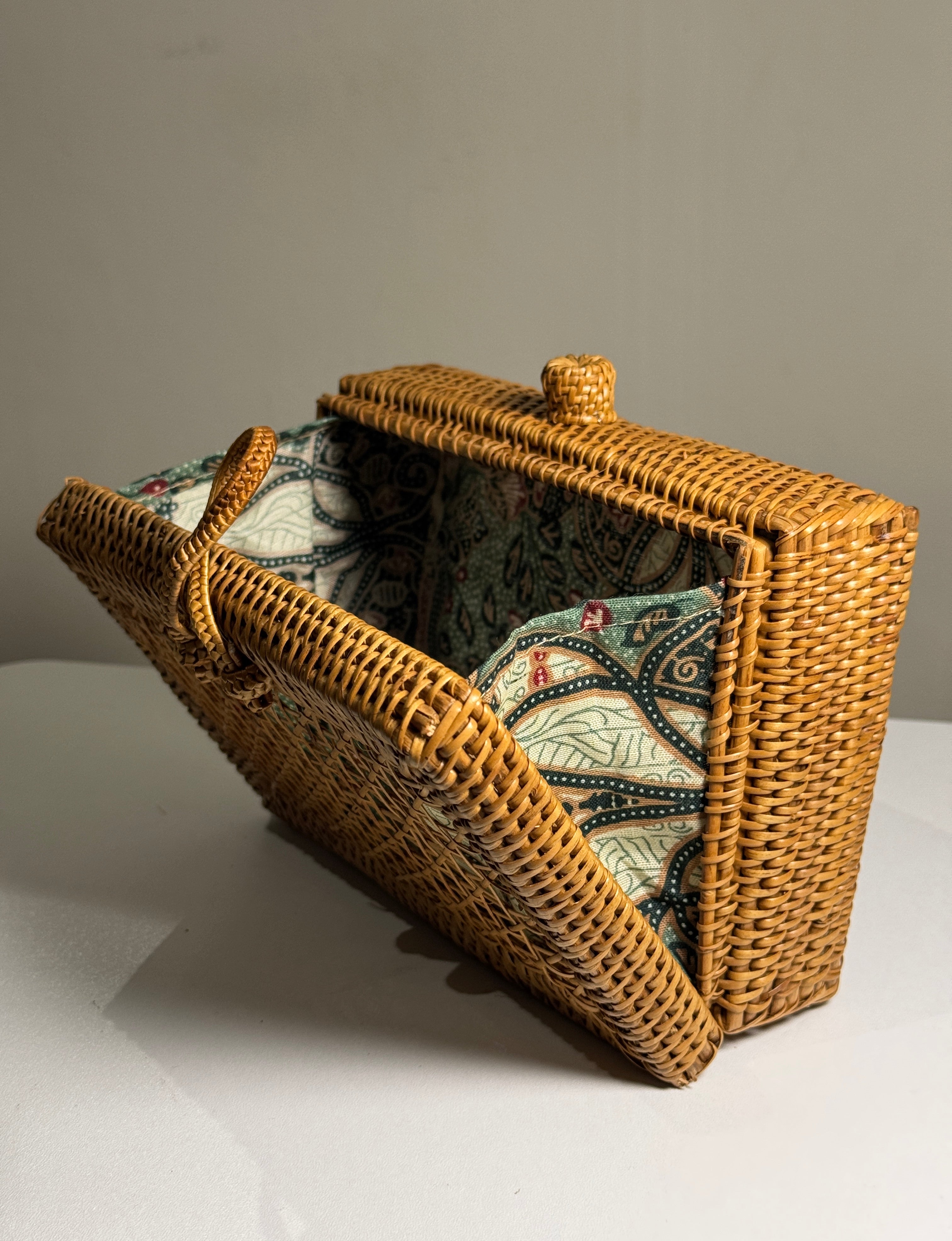 Handwoven Rattan Box Clutch with Batik Lining - Artisanal Wicker Evening Bag